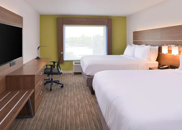 Holiday Inn Express & Suites - Omaha - 120Th And Maple By Ihg