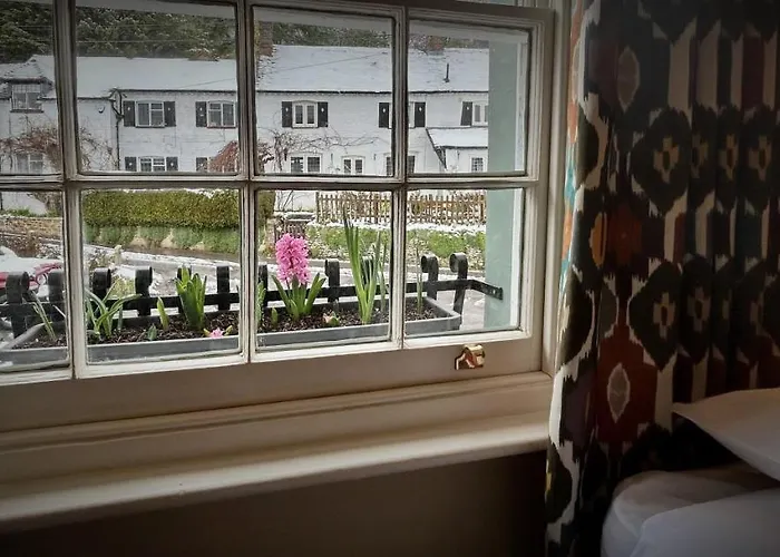 The Kings Head Hotel Dorking