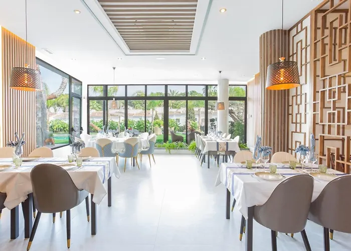 Hoteles Baratos en Jávea 