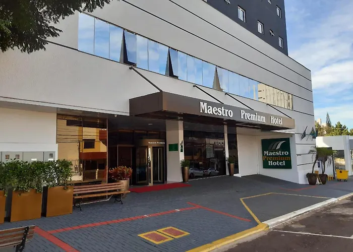 Hotel Maestro Premium Cascavel