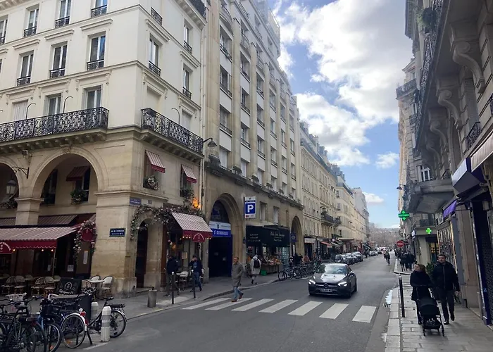 Tour Eiffel Apartment
