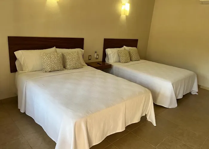 Natura Hotel & Villas Zihuatanejo