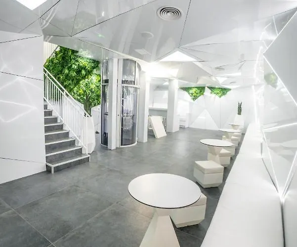 Optimi Rooms