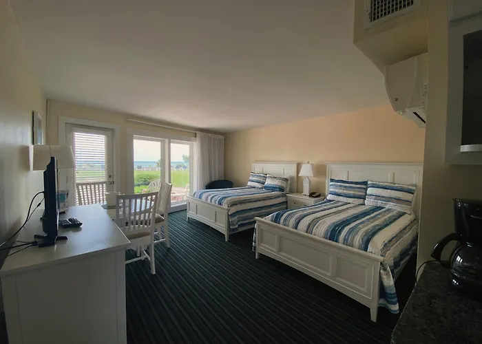 Surf & Sand Beach Motel