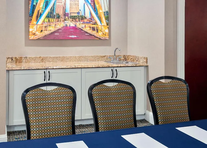 Hampton Inn And Suites Hartford/Farmington