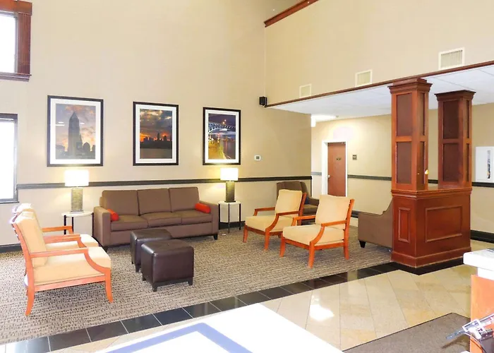 Comfort Suites Twinsburg