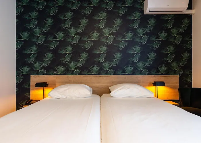 Hotel-Appartementen Klaver Vier Wagenborgen
