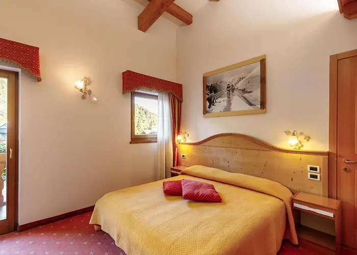 Albergo Eden Fiera Di Primiero