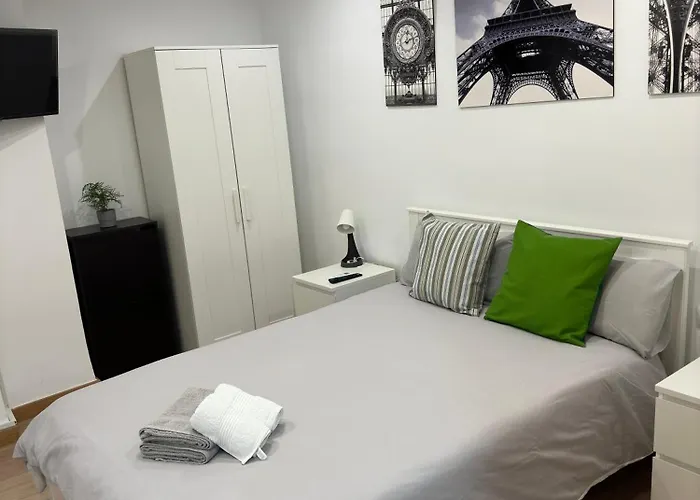 Manrique Rooms