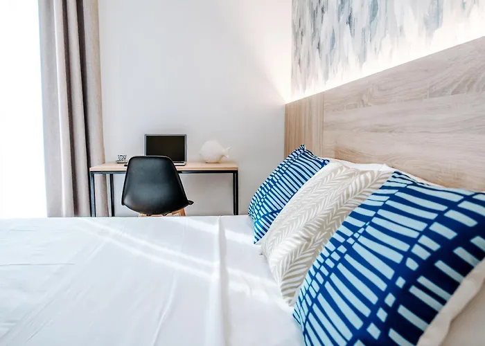 Sweet Lloret Suites - Smart Hotel