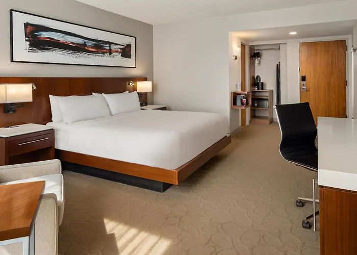 Delta s By Marriott Minneapolis Northeast