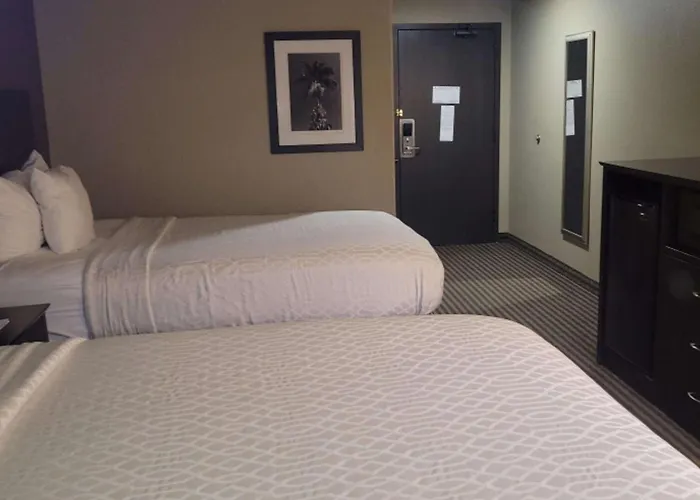Best Western Plus Mishawaka Inn