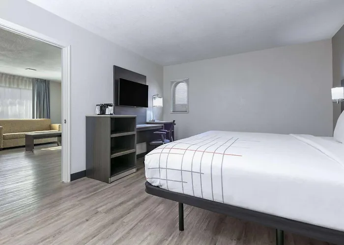 La Quinta Inn By Wyndham Dallas Uptown