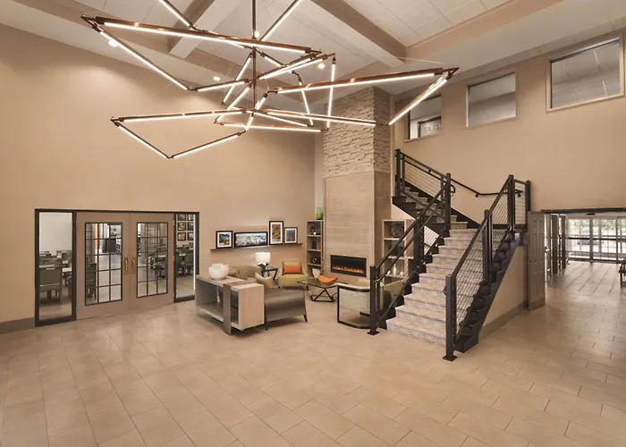 Country Inn & Suites By Radisson, Grand Rapids East, Mi