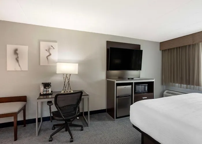 Best Western Plus Reading Inn & Suites