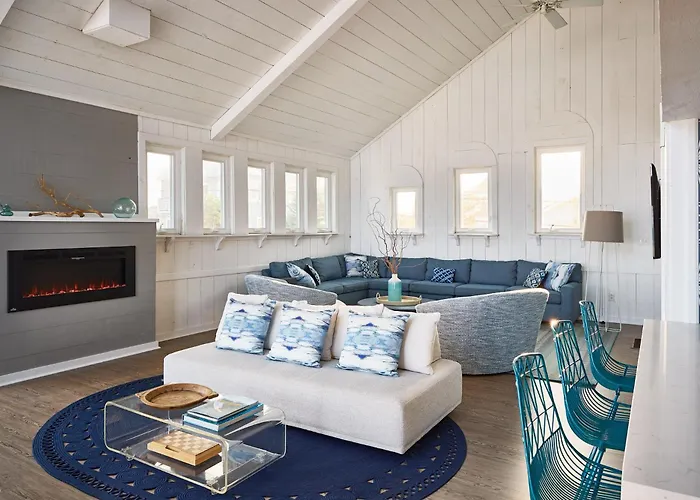 Blue - Inn On The Beach Newburyport