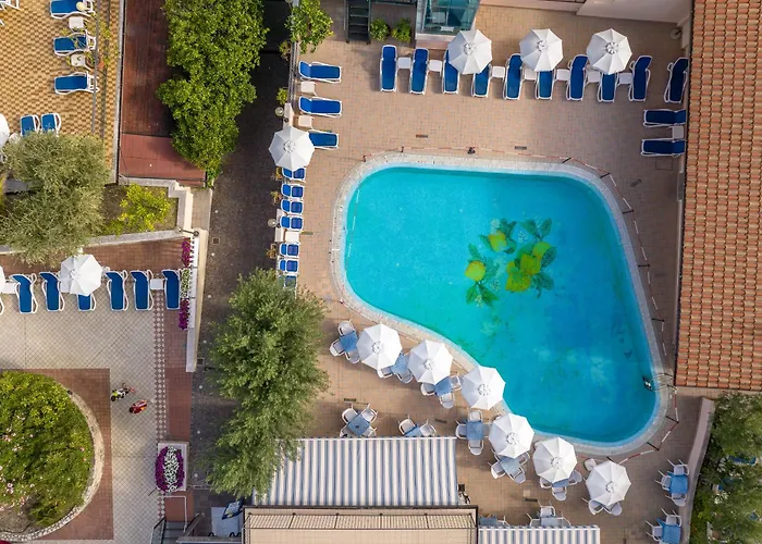 Hotel Garda Bellevue
