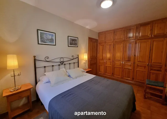 Hostal y Apartamento Seixes
