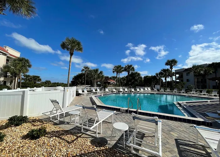 Ocean Village Club B-17