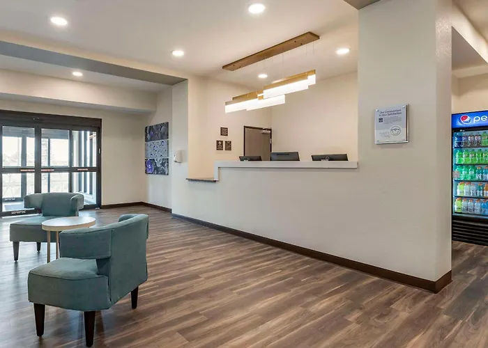 Mainstay Suites Waukee-West Des Moines