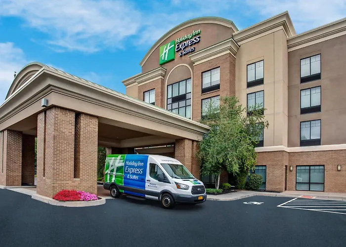 Holiday Inn Express Hotel & Suites Rochester Webster By Ihg