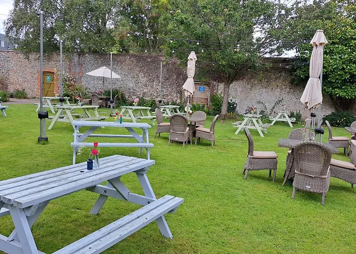 The Coach House At Missenden Abbey