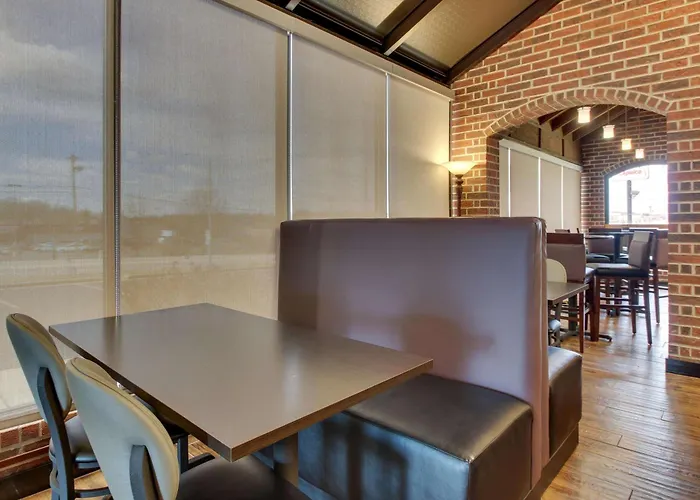 Drury Inn & Suites Poplar Bluff
