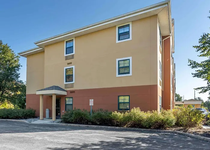 Suburban Studios Exton - Philadelphia Great Valley