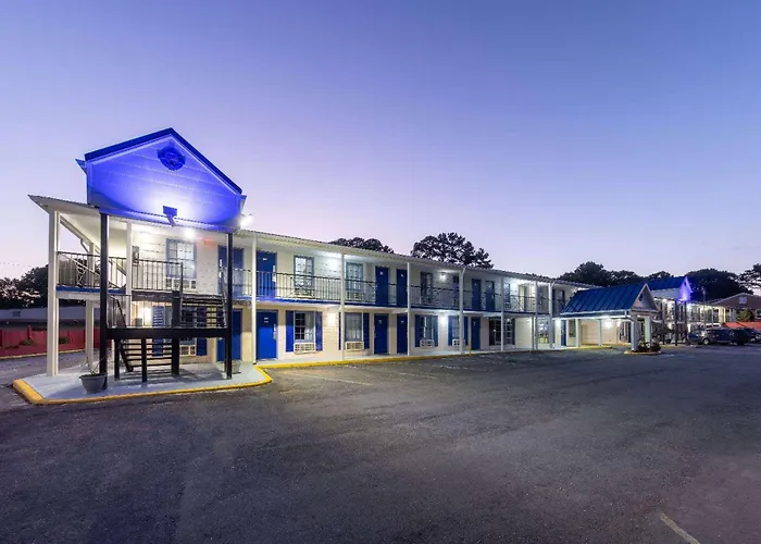 Days Inn By Wyndham Lincolnton