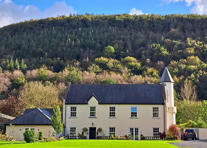 Glangwili Mansion - Luxury 5 Star Bed & Breakfast