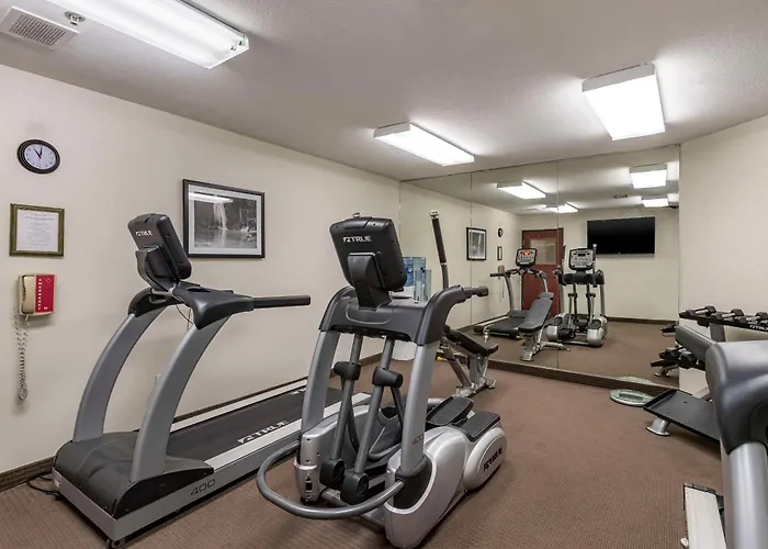 Sleep Inn & Suites Pleasant Hill - Des Moines