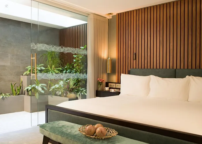 Middle Eight - Covent Garden - Preferred Hotels And Resorts