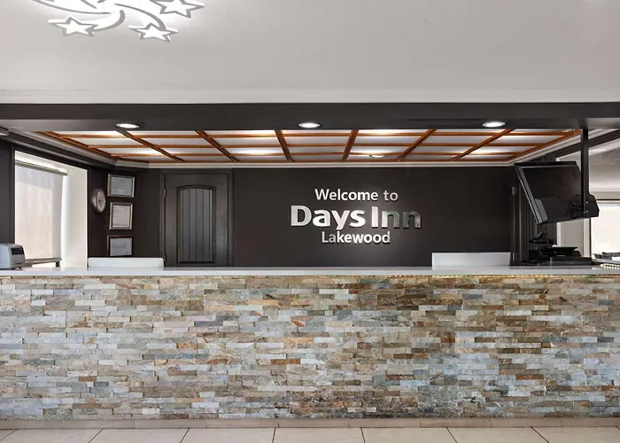 Days Inn By Wyndham Lakewood South Tacoma