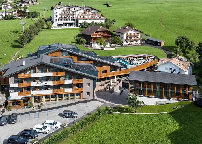 Hotel Alpenroyal