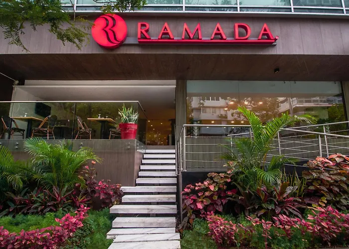 Ramada By Wyndham Panama Via Argentina