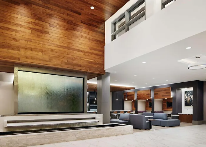 Embassy Suites By Hilton Atlanta Airport North