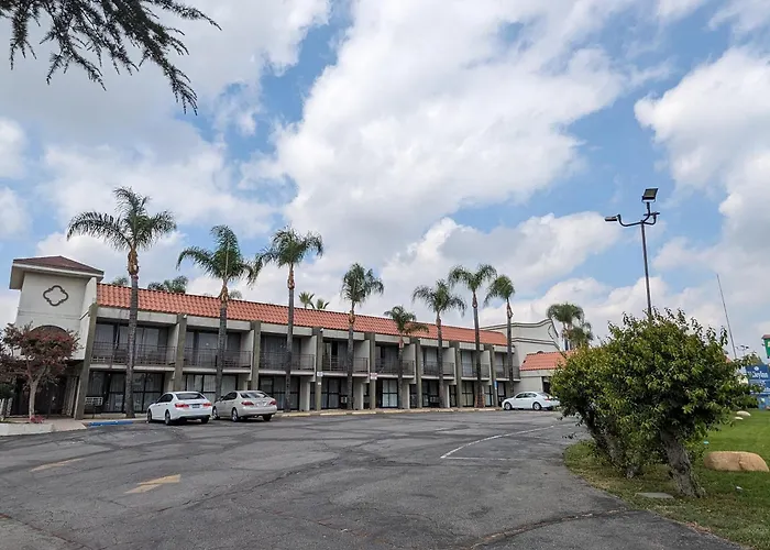 Valley Inn