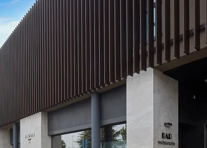 Hotel Landaben
