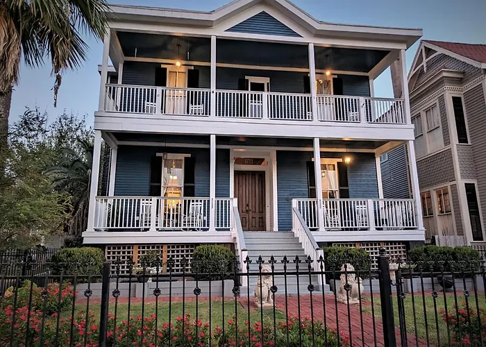 1890 Freeman House
