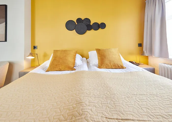 Hotel Frón