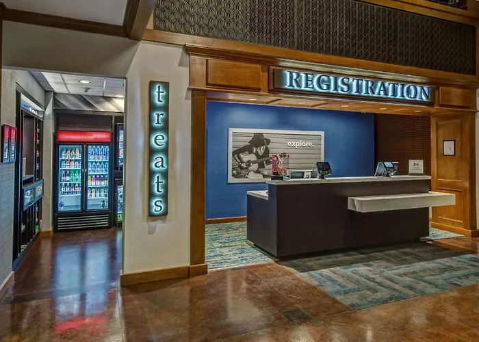 Hampton Inn & Suites Austin - Downtown