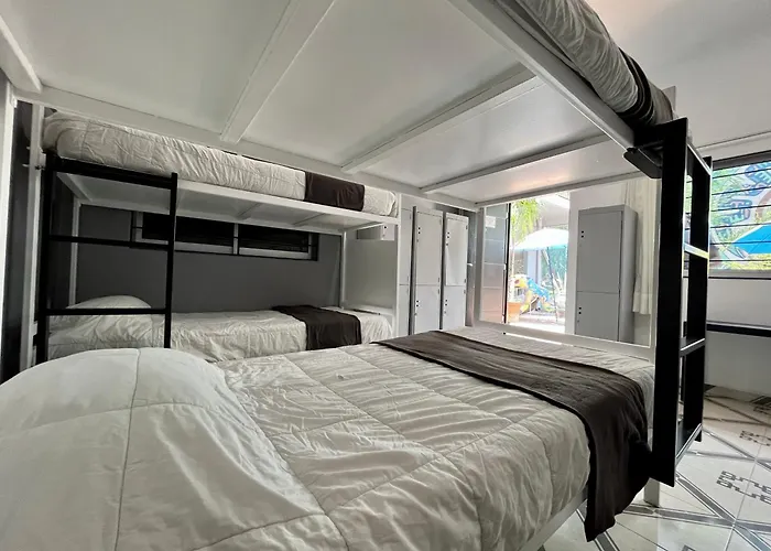 Alto Hostel