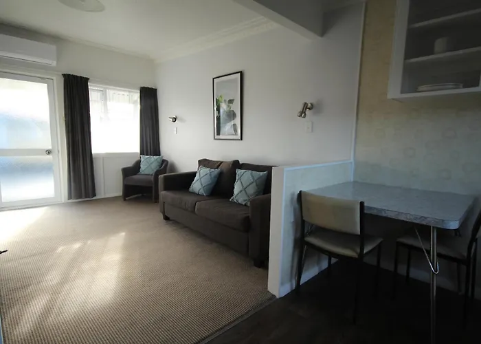 Beach Lodge s