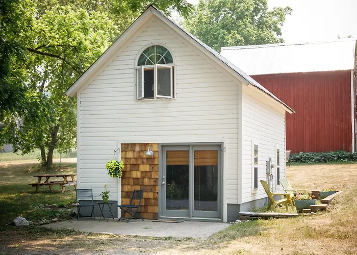 The Cottonwood Inn B&B