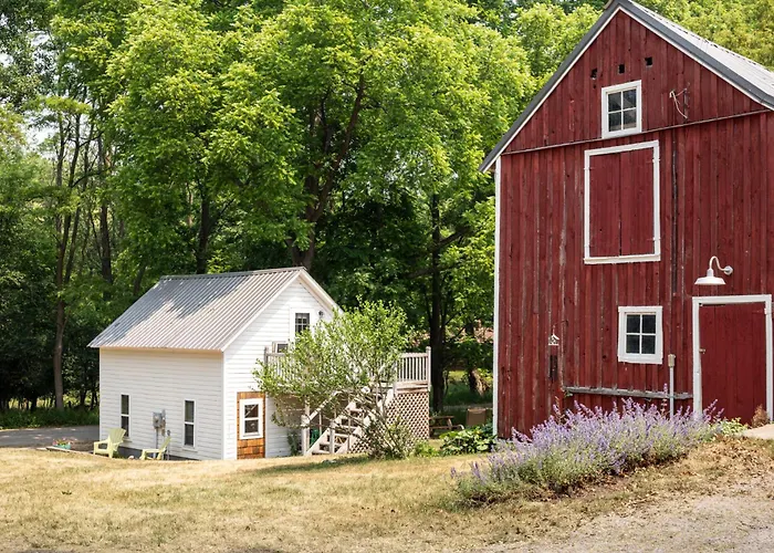 The Cottonwood Inn B&B