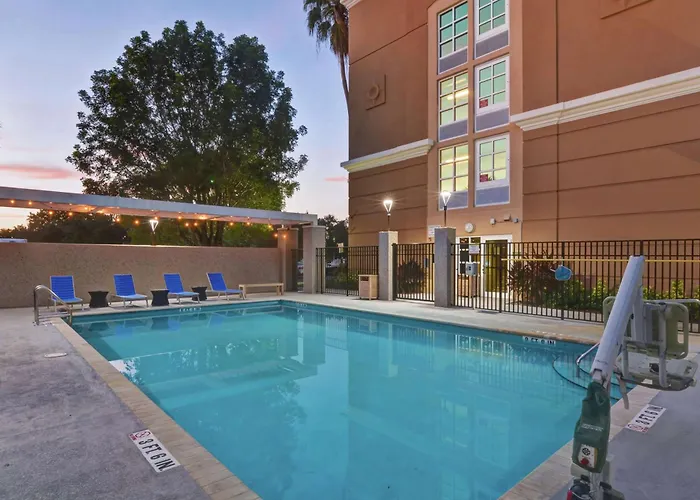 Home2 Suites By Hilton Ft. Lauderdale