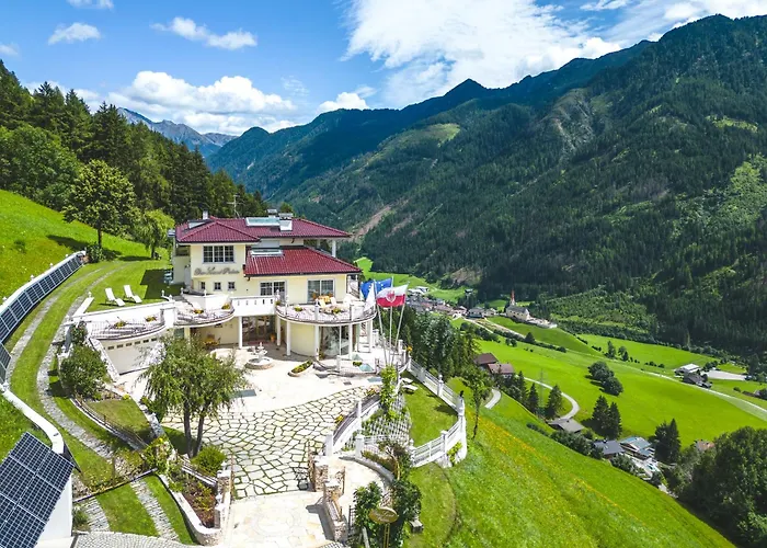 Das Land-Palais - Your Lovely Mountain Hideaway