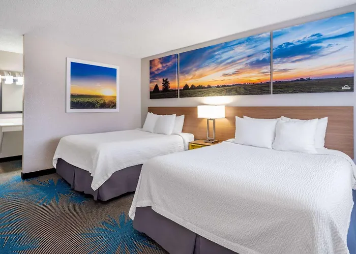 Days Inn By Wyndham Sioux Falls Airport