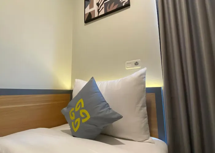 Ghurfati Hotel Wedana