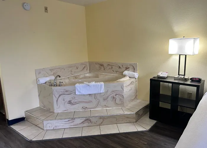 Seven Gables Inn Branson